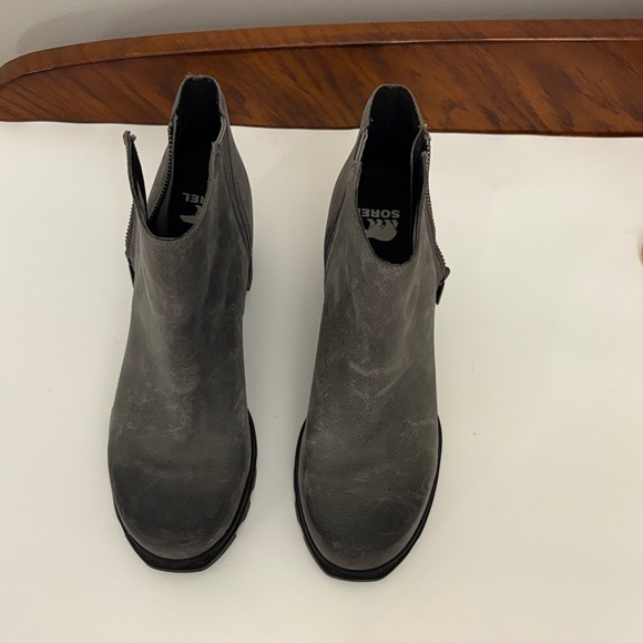 SOREL Women's Joan of Artic Wedge III Lug Sole Zip Booties Gray - Picture 6 of 7